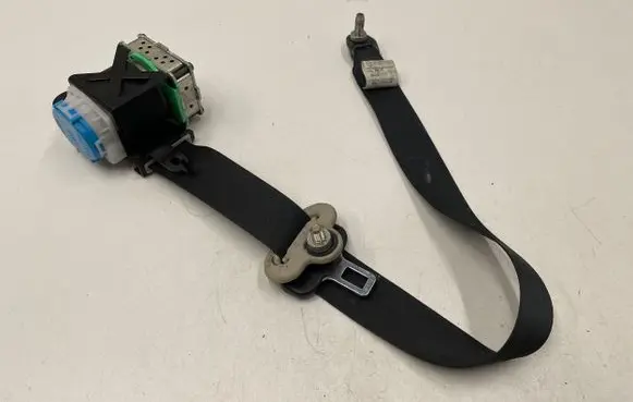 Mazda 6 Front seatbelt 0539067 0439067