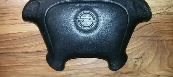 Opel Tigra A Steering wheel airbag