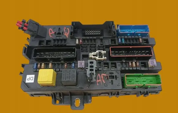 Opel Astra H BSM Control unit 13181278