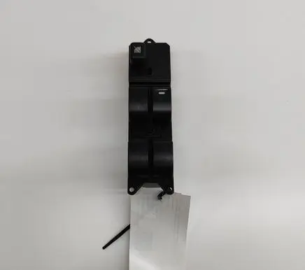 Mitsubishi Lancer Electric window control switch 8608A160 C8DD640M