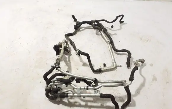 Porsche Panamera (970) Engine coolant pipe/hose 97010642110