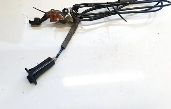Hyundai i30 Fuel tank opening switch 