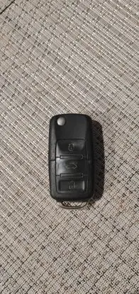 Volkswagen Jetta V Ignition key/card 
