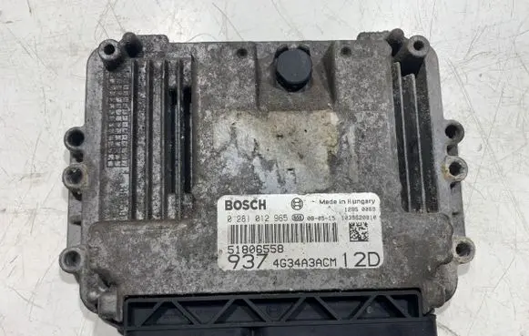 Alfa Romeo 147 Engine control unit/module 51806558 4G34A3ACM 0281012965