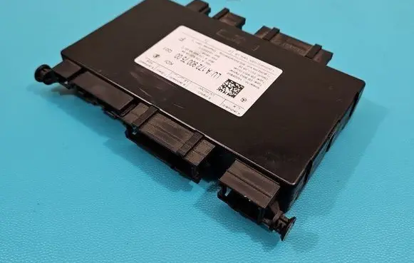 Mercedes-Benz E A207 Central body control module A1729007500 IMPRK1445272