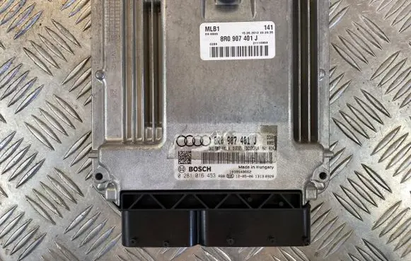 Audi Q5 SQ5 Engine control unit/module 8R0907401J 8K1907401A 0281016453