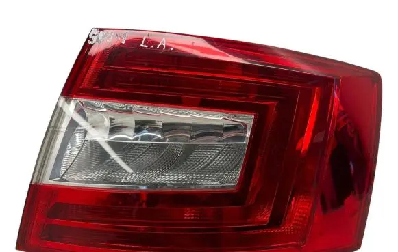 Skoda Octavia Mk3 (5E) Rear/tail lights 18414002