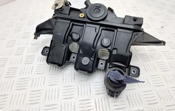 Renault Scenic IV - Grand scenic IV Rocker cam cover