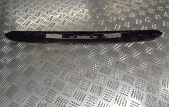 Renault Modus Rear window tailgate spoiler 8200307023