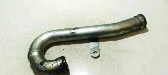 Intercooler hose/pipe