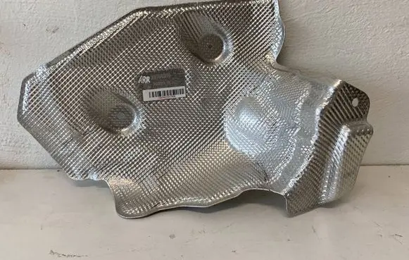 BMW X7 G07 Exhaust heat shield 7427213