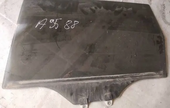 Honda FR-V Rear door window glass as3