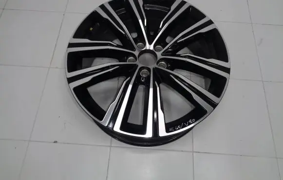 Volvo XC60 R19 alloy rim 32271570