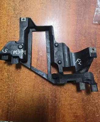 BMW X5 E53 Headlight/headlamp mounting bracket 224568