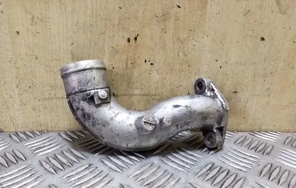 Nissan X-Trail T30 Intercooler hose/pipe