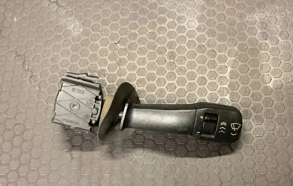 BMW 5 E39 Wiper control stalk 012009