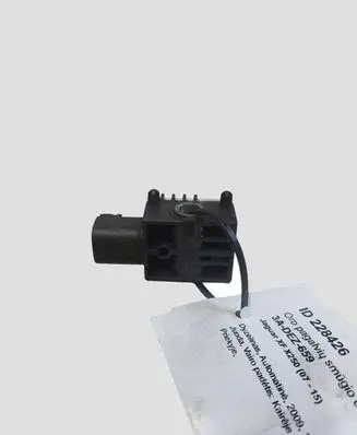 Jaguar XF X250 Airbag deployment crash/impact sensor 8X2314B006AA