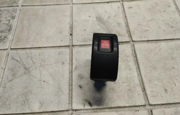 Opel Astra G Hazard light switch 09131728 09138059