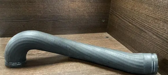 Intercooler hose/pipe