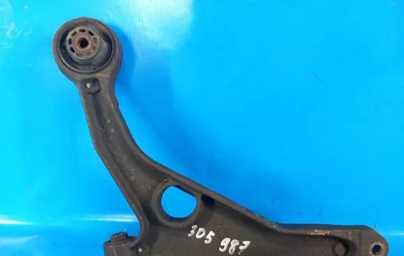 Chrysler 200 Front lower control arm/wishbone 5085808AC