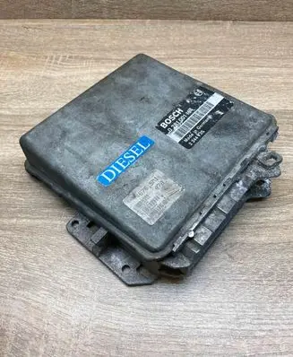 BMW 5 E34 Engine control unit/module ECU 2244735 0281001164
