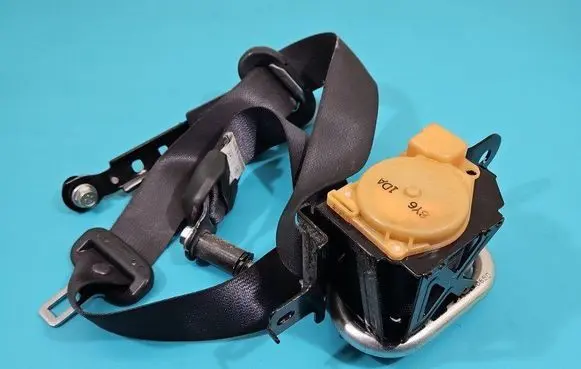 Hyundai Tucson JM Front seatbelt 88810-2E306 IMPRK1433773