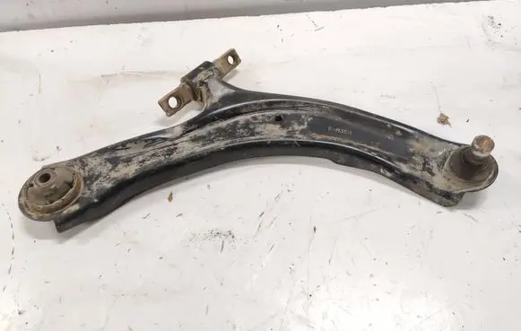 Nissan X-Trail T31 Front lower control arm/wishbone BM35R