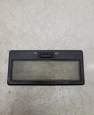 Volkswagen PASSAT B3 Front seat light 357947105