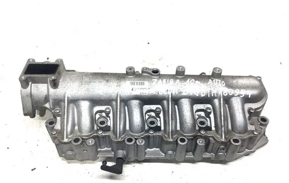 Opel Zafira B Intake manifold 26570307 55210202 20346203