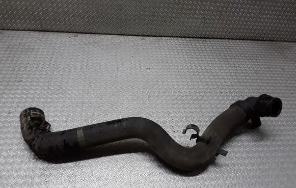 Peugeot 607 Engine coolant pipe/hose