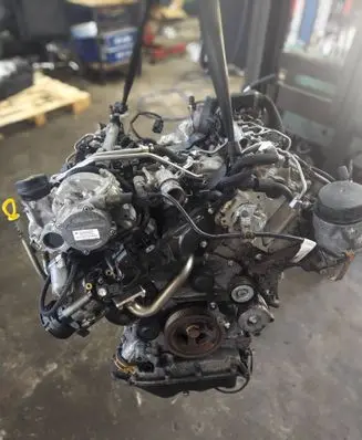 Mercedes-Benz E W212 Engine OM642 64298240556572 07281013681