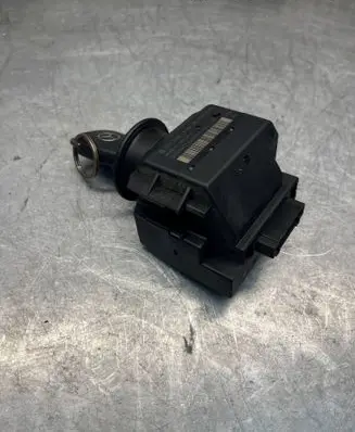 Mercedes-Benz E W211 Ignition lock 2115451408 33002209 5005907620206192