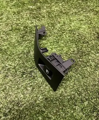 BMW X5 G05 Electric window control switch 9327031