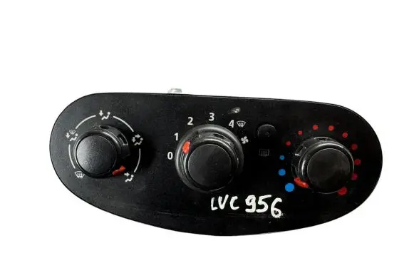 Dacia Sandero Climate control unit A42303300