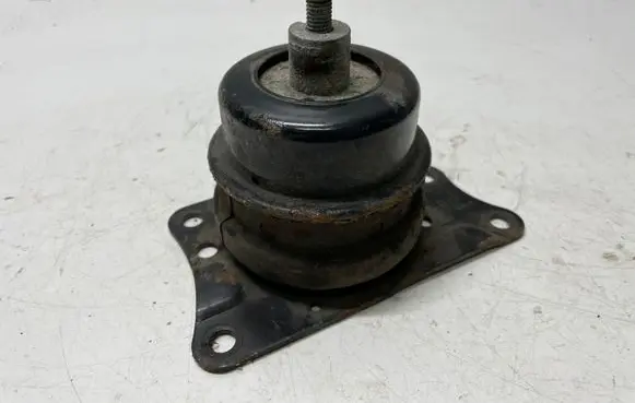 Volkswagen Polo V 6R Engine mount bracket 6Q0199262AN