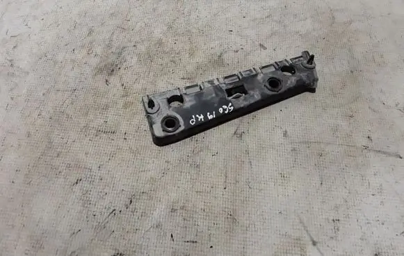 Volvo S60 Fender mounting bracket 31448916