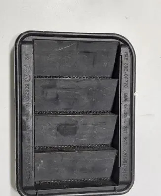 BMW 1 F20 F21 Rear air vent grill 9201647