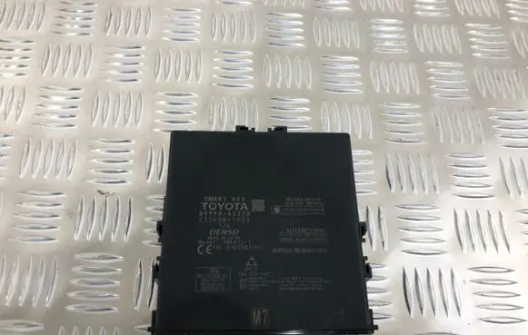 Keyless (KESSY) go control unit/module
