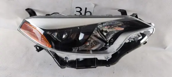 Toyota Corolla E110 Headlight/headlamp 789