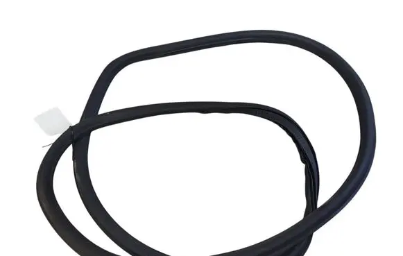 Opel Astra J Front door rubber seal 13259929 360574169