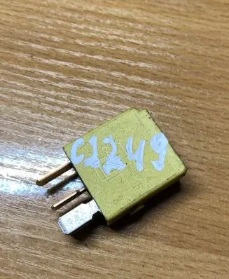 Mercedes-Benz ML W163 Other relay 0025421219 C2249