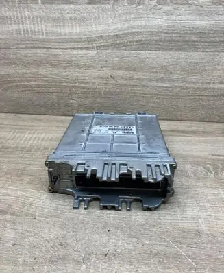 Audi A4 S4 B5 8D Engine control unit/module 028906021CE 0281001425