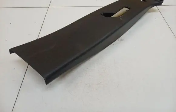 Volvo V50 (D) pillar trim (bottom) 9486846R