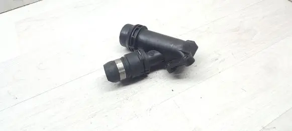 BMW 5 E60 E61 Engine coolant pipe/hose 11122247744