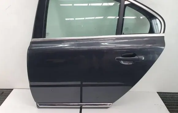 Volvo S80 Rear door