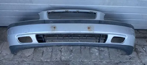 Volvo V70 Front bumper
