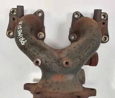 Nissan Primera Exhaust manifold