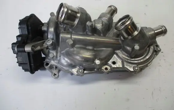 Seat Arona Water pump 05E121111AB
