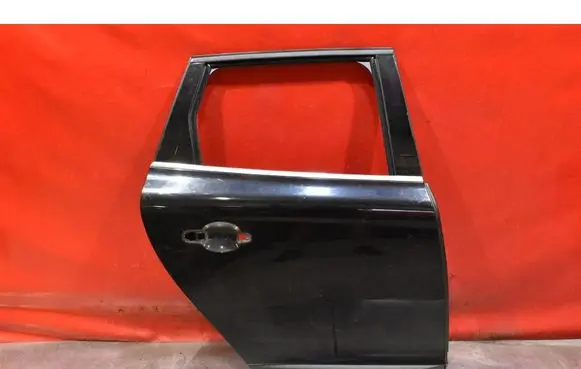 Rear door