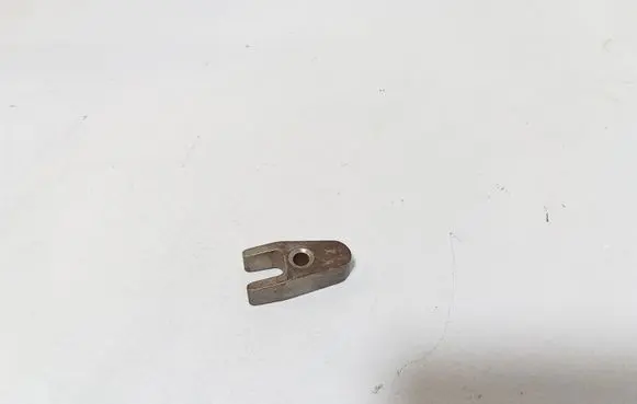 Mercedes-Benz ML W164 Fuel Injector clamp holder